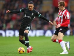 Hasil Liga Inggris: Liverpool vs Southampton, Drama Hujan Gol di St. Mary’s