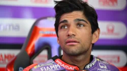 Jorge Martin, juara dunia MotoGP 2024, yang menjadi pusat kontroversi setelah dua stasiun TV Spanyol, La Revuelta dan El Hormiguero, bersaing untuk mendapatkan penampilannya.