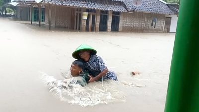 Banjir Agrabinta Setinggi 2 Meter Akibatkan 296 Jiwa Terdampak