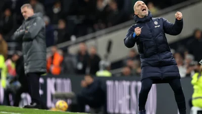 Hasil Liga Inggris Pekan Ke-15: Chelsea Kuntit Liverpool di Puncak Klasemen