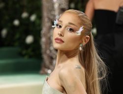 Ariana Grande Akhiri 2024 dengan Rekor Billboard