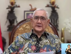 SBY Kenang Try Sutrisno sebagai Patriot dan Negarawan, Dimakamkan dengan Upacara Militer di TMP Kalibata